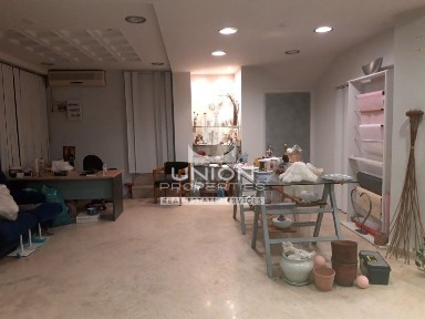 Κτίριο, 340τ. μ.