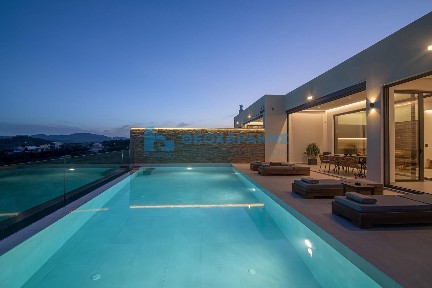 Κτίριο, 336τ. μ.