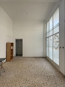 Κατάστημα, 42τ. μ.