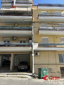 Κτίριο, 1020τ. μ.