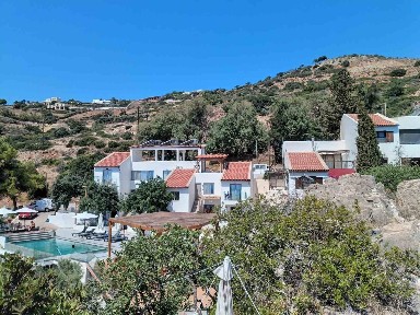 Συγκρότημα διαμερισμάτων, 360τ. μ.
