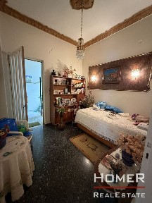 Κτίριο, 290τ. μ.