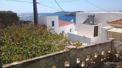 Μονοκατοικία, 100τ. μ.