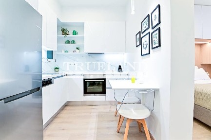 Studio / Γκαρσονιέρα, 32τ. μ.