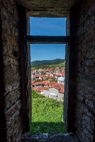 Κτίριο, 200τ. μ.