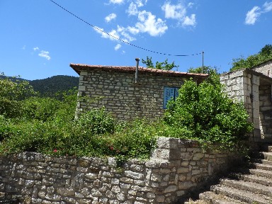 Μονοκατοικία, 100τ. μ.