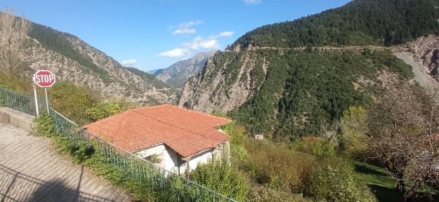 Μονοκατοικία, 120τ. μ.