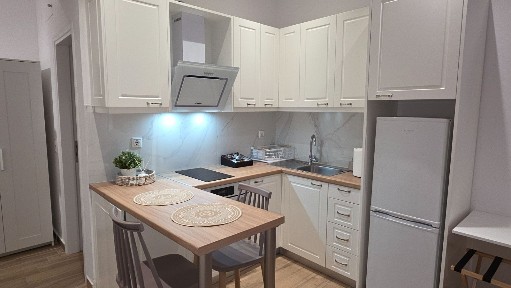 Studio / Γκαρσονιέρα, 27τ. μ.