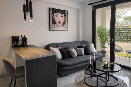Studio / Γκαρσονιέρα, 33τ. μ.