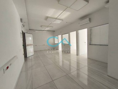 Γραφείο, 70τ. μ.