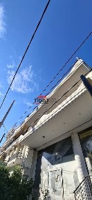 Κτίριο, 240τ. μ.