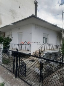 Μονοκατοικία, 194τ. μ.