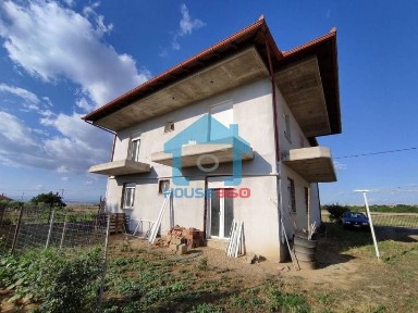 Μονοκατοικία, 208τ. μ.