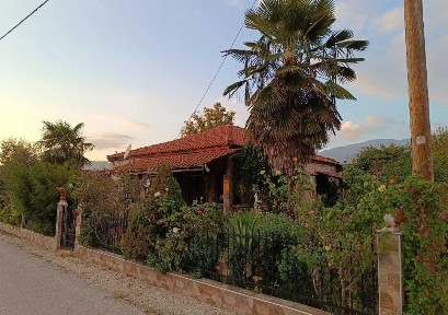 Μονοκατοικία, 130τ. μ.