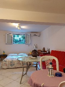 Μαραθώνας, Αίγινα (Νησιά Αργοσαρωνικού), Καποδίστρια Ιωάννη