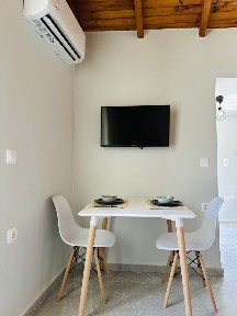 Studio / Γκαρσονιέρα, 20τ. μ.