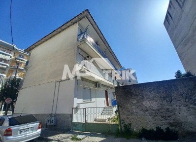 Συγκρότημα διαμερισμάτων, 450τ. μ.