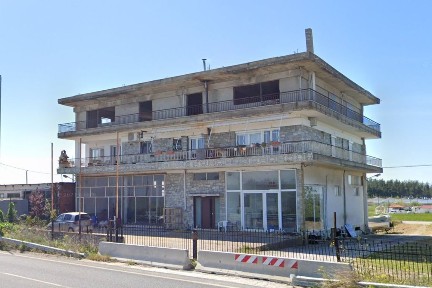 Κτίριο, 1200τ. μ.