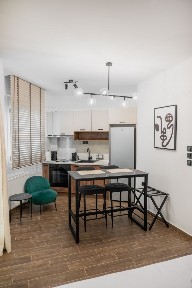 Studio / Γκαρσονιέρα, 32τ. μ.
