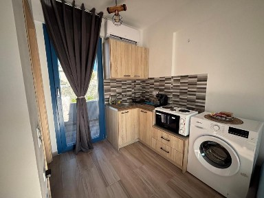 Studio / Γκαρσονιέρα, 27τ. μ.