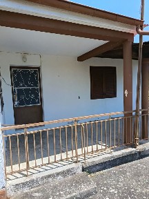Μονοκατοικία, 70τ. μ.