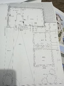 Μονοκατοικία, 210τ. μ.