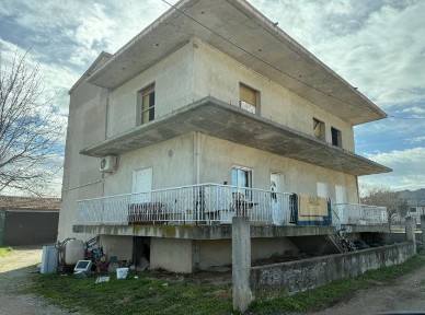 Μονοκατοικία, 237τ. μ.
