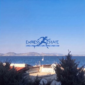 Κέντρο, Νέα Μάκρη (Αθήνα - Ανατολικά Προάστια)