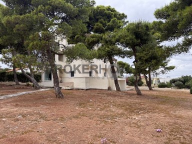 Μονοκατοικία, 400τ. μ.