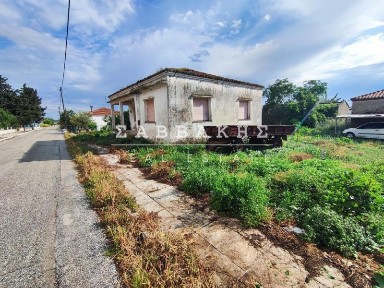 Μονοκατοικία, 90τ. μ.