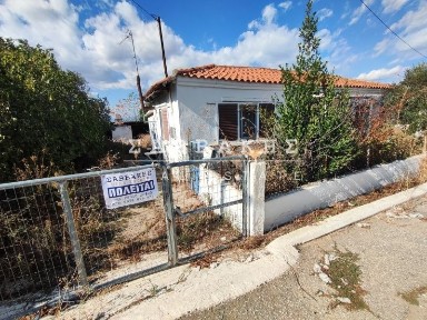 Μονοκατοικία, 83τ. μ.