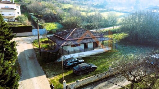 Μονοκατοικία, 85τ. μ.
