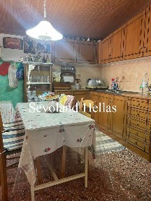Μονοκατοικία, 85τ. μ.