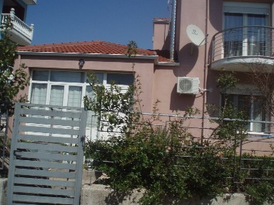 Μονοκατοικία, 294τ. μ.
