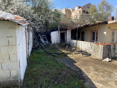 Μονοκατοικία, 50τ. μ.