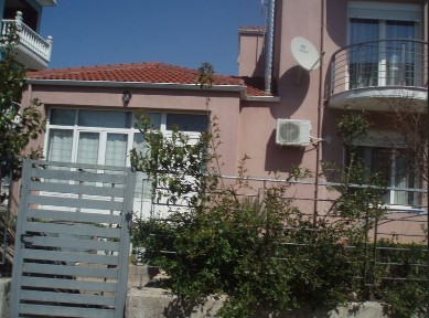 Μονοκατοικία, 294τ. μ.