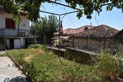 Ζίτσα (Ν. Ιωαννίνων), Νικολάου Γύρα, Ζίτσα