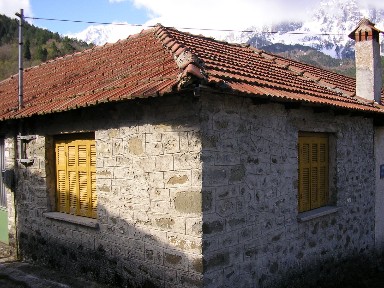 Μονοκατοικία, 75τ. μ.