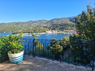 Κέντρο, Σύβοτα (Θεσπρωτία)