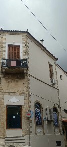 Μονοκατοικία, 110τ. μ.