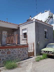 Μονοκατοικία, 50τ. μ.