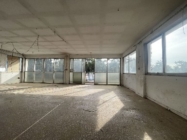 Κατάστημα, 300τ. μ.