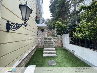 Καστρί - Πολιτεία, Νέα Ερυθραία (Αθήνα - Βόρεια Προάστια)