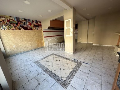 Ακρόπολη, Βέροια (Ημαθία), Μάρκου Μπότσαρη 96, Βέροια, Ελλάδα