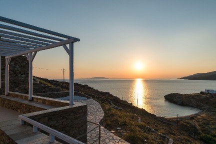 Άγιος Ρωμανός, Τήνος (Κυκλάδες), Επαρχιακή Οδός Τήνου-Κελλιών 84200