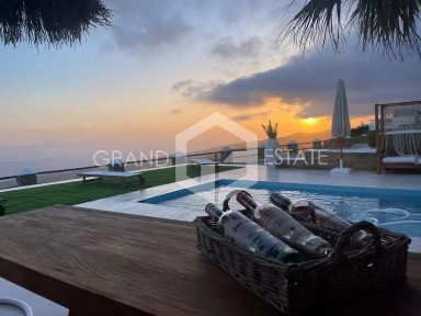 Μουντάδος, Τήνος (Κυκλάδες), Τήνος, Αρνάδος
