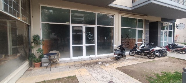 Κατάστημα, 102τ. μ.