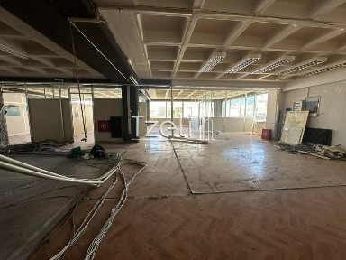 Γραφείο, 600τ. μ.