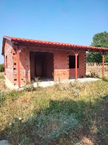 Μονοκατοικία, 70τ. μ.