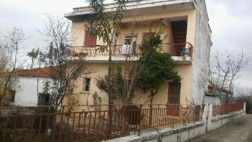 Μονοκατοικία, 80τ. μ.